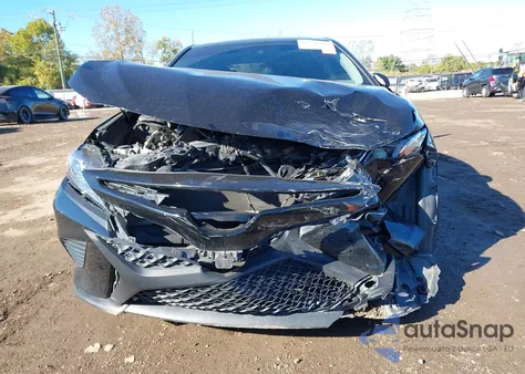 2020 Toyota Camry Se Awd z USA, uszkodzony, nr VIN 4T1G11BK9LU018697